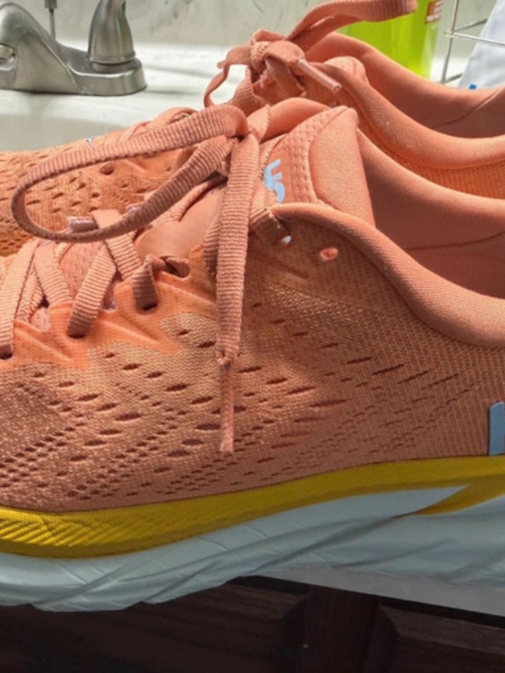 Women's Hoka Clifton 8 Running Shoes